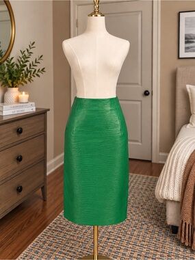 Glossy Emerald Pencil Skirt for Women